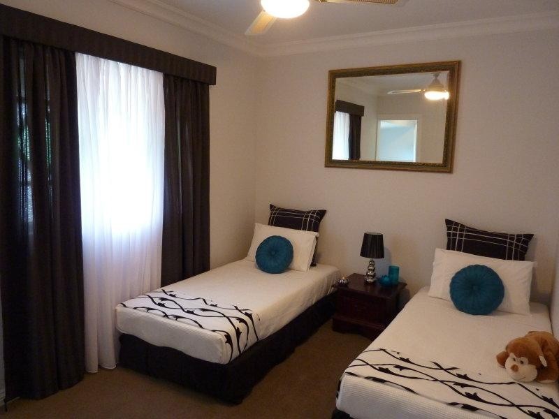 5 Middle Street, Chinchilla QLD 4413