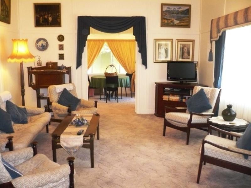 181 Old Cameby Road181 Old Cameby Road, Miles QLD 4415