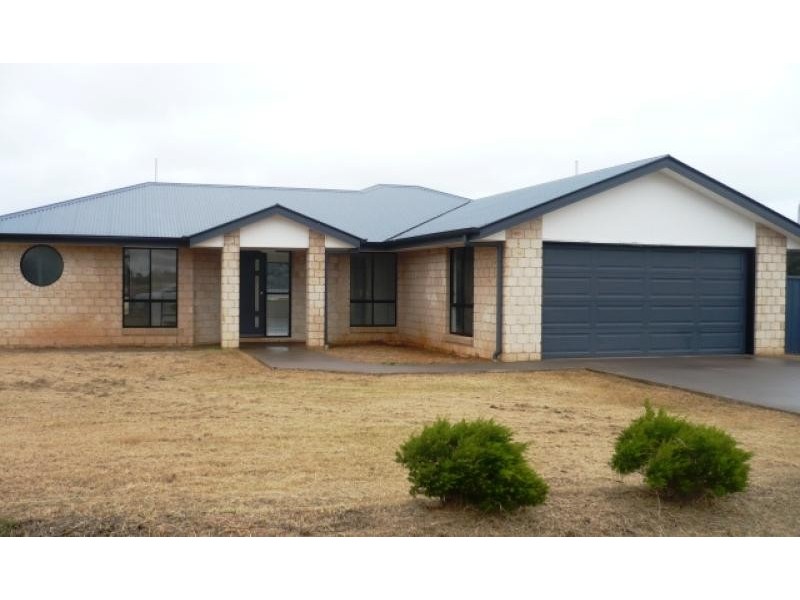 48 Ainsworth Street, Chinchilla QLD 4413