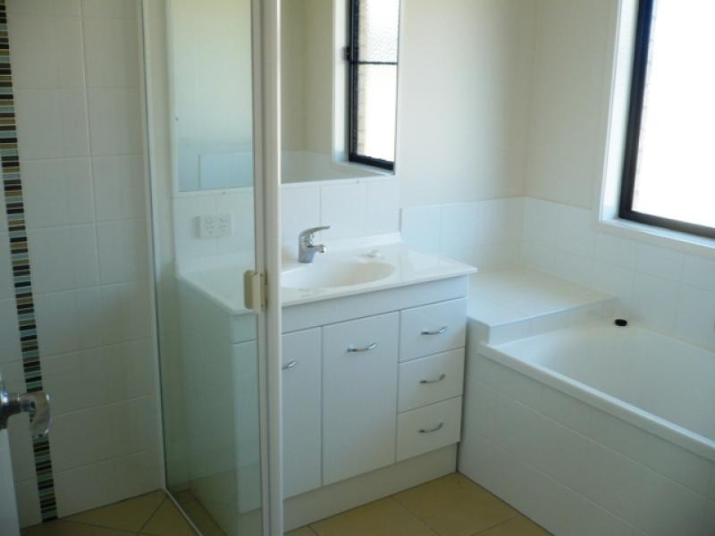 6 Campbell Street, Chinchilla QLD 4413
