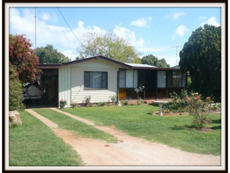 10 Fitzgerald Street, Chinchilla QLD 4413