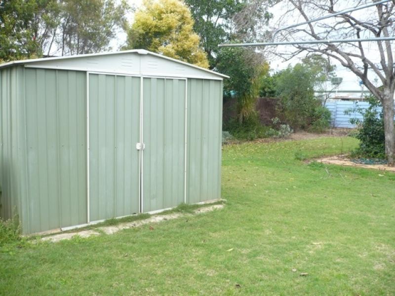 16 Atkins Street, Chinchilla QLD 4413