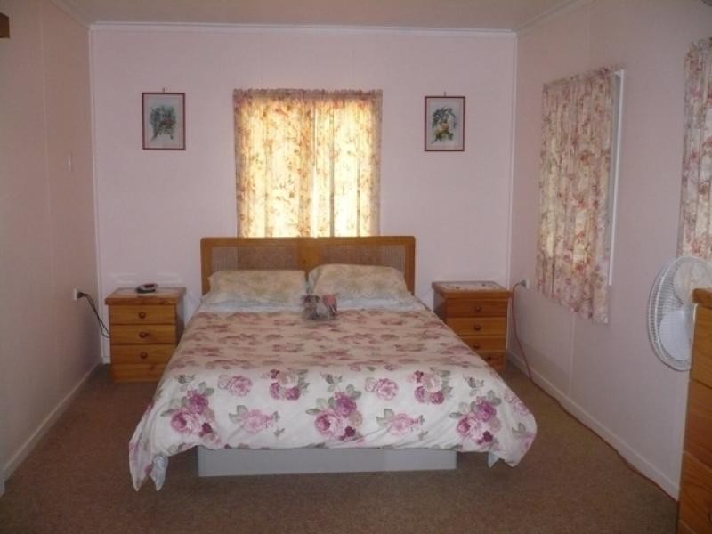 13 Windmill Road, Chinchilla QLD 4413