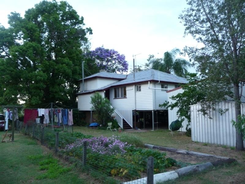 28 Park Street, Chinchilla QLD 4413