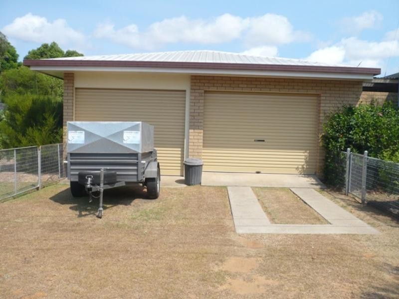 8 Nowland Street, Chinchilla QLD 4413