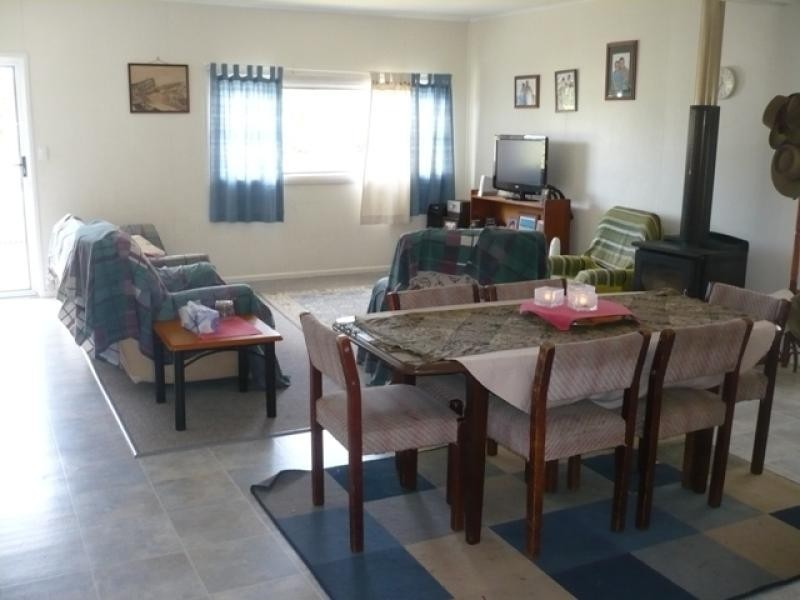 32 Windmill Road, Chinchilla QLD 4413