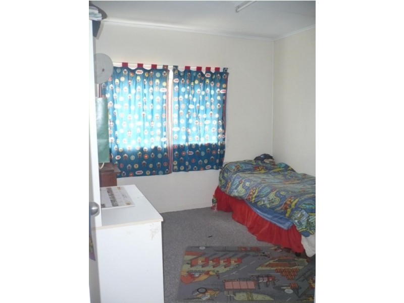 32 Windmill Road, Chinchilla QLD 4413