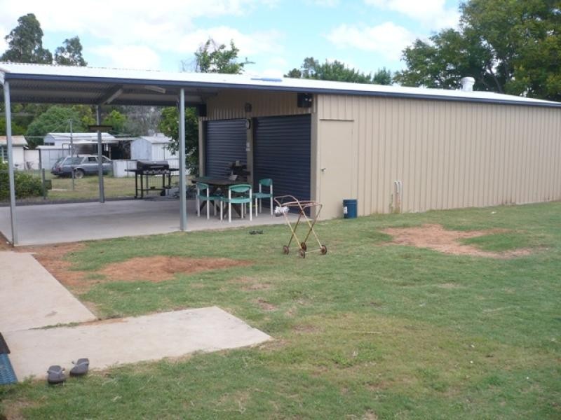 32 Windmill Road, Chinchilla QLD 4413