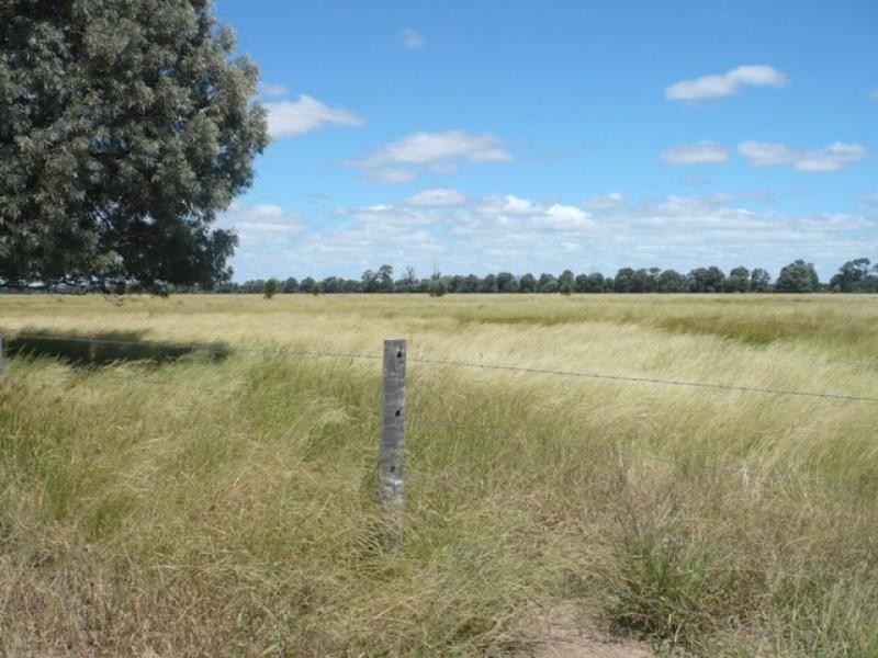 765 Braithwaites Road, Burncluith QLD 4413