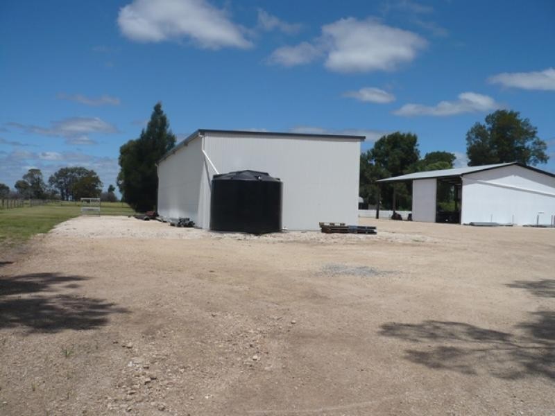 765 Braithwaites Road, Burncluith QLD 4413