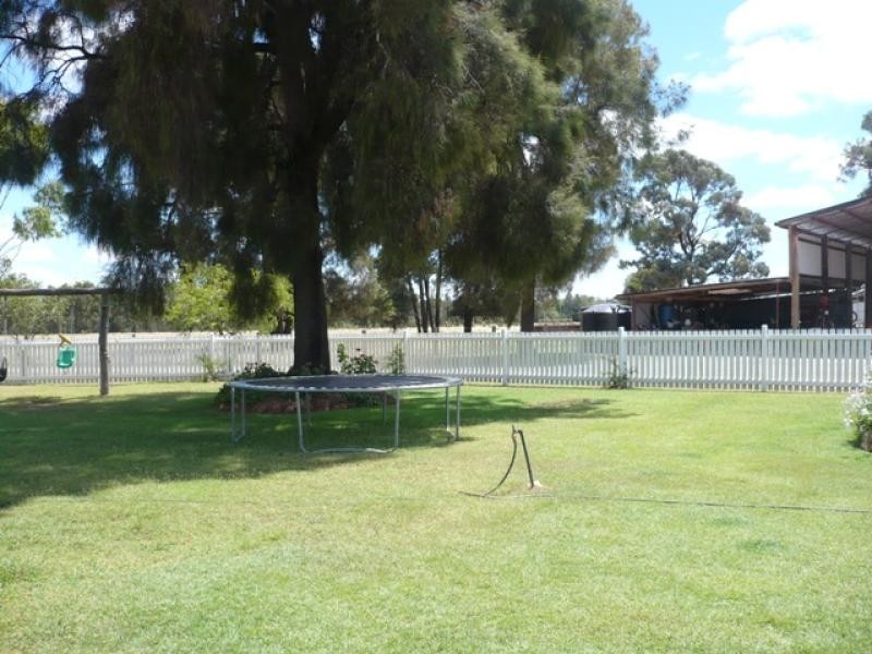 765 Braithwaites Road, Burncluith QLD 4413