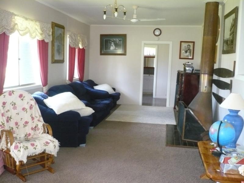 765 Braithwaites Road, Burncluith QLD 4413