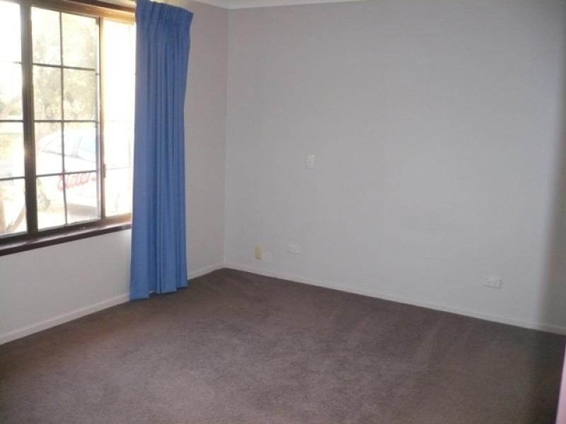 25 Mackie Street, Chinchilla QLD 4413