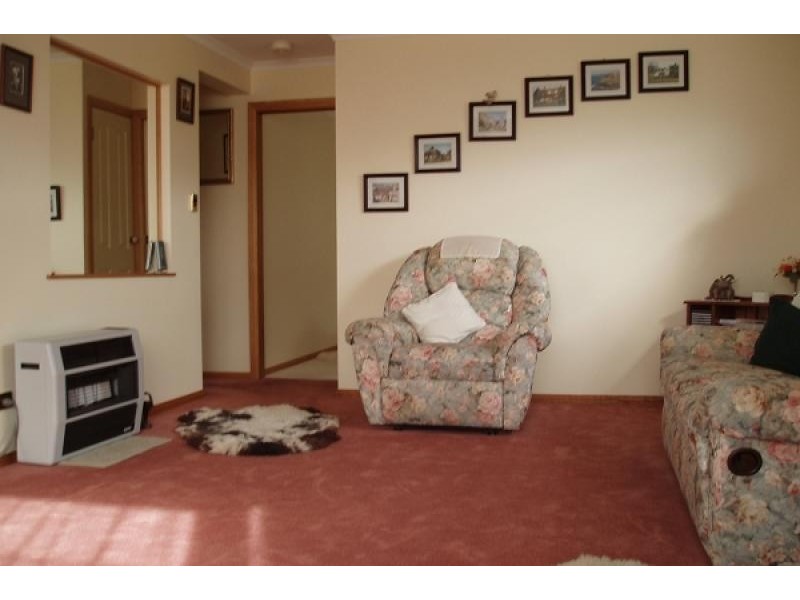 8 Bayview Village, East Devonport TAS 7310