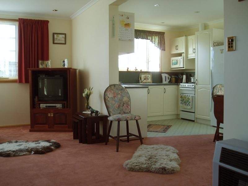 8 Bayview Village, East Devonport TAS 7310