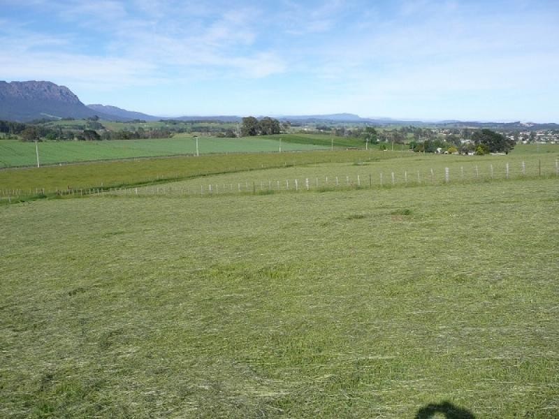 . SHEFFIELD ROAD, Sheffield TAS 7306