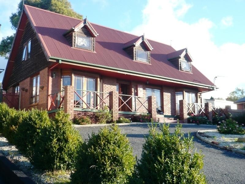 28 WINSPEARS ROAD, East Devonport TAS 7310