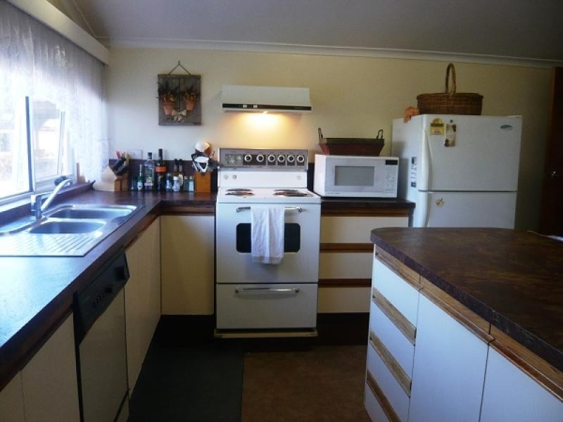 110 Alexandra Road, Ulverstone TAS 7315