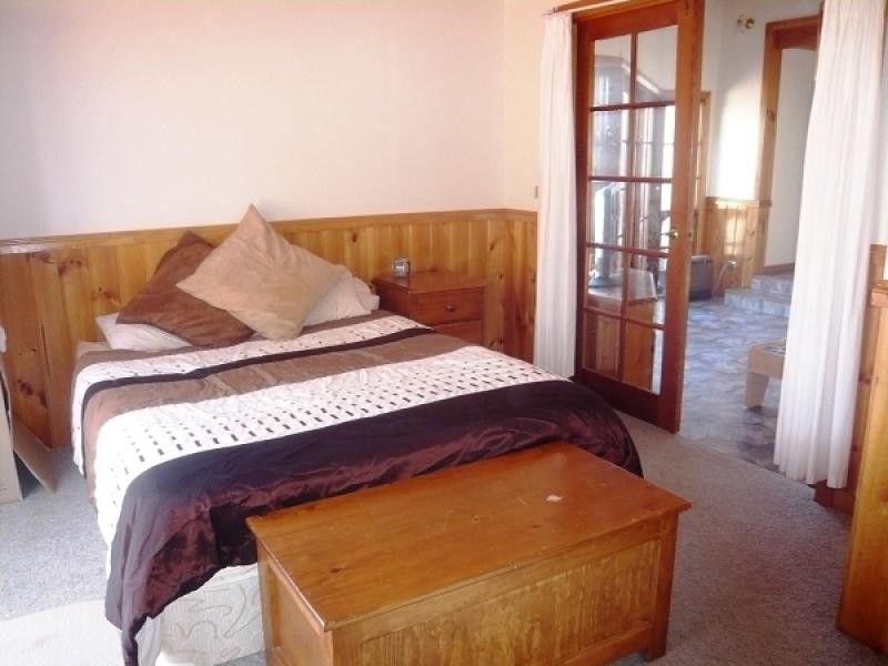 9 Henry Street, Devonport TAS 7310
