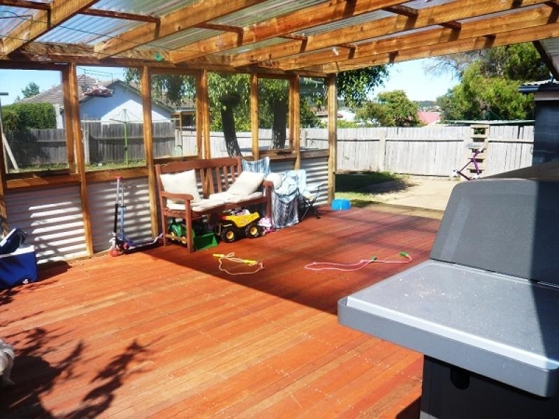 9 Henry Street, Devonport TAS 7310