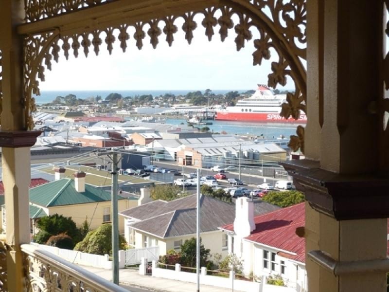 44 A Macfie Street, Devonport TAS 7310
