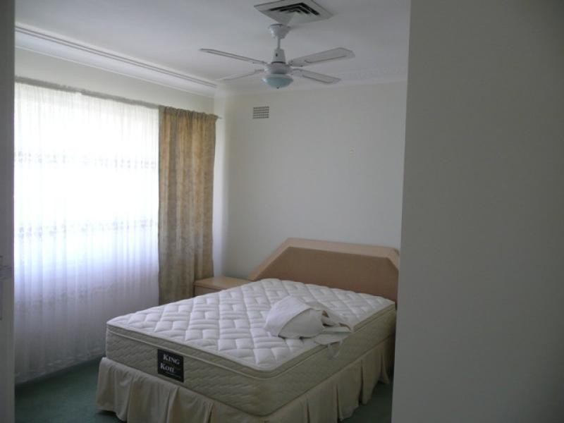 8 Robinson Avenue, Grafton NSW 2460