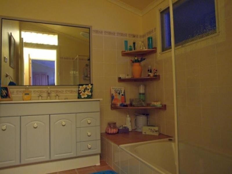 42 McHugh Street, Grafton NSW 2460