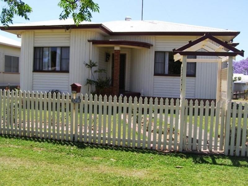 256 Bacon, Grafton NSW 2460