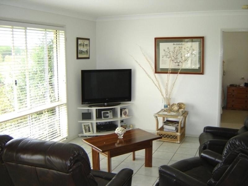 13 Martin Crescent, Junction Hill NSW 2460