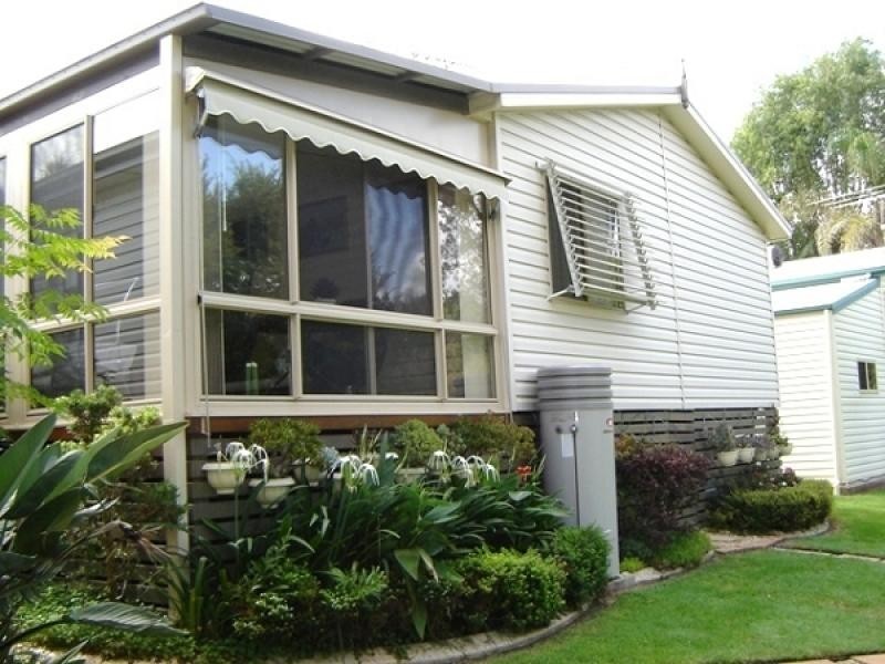 2 Bangalow Crescent, Grafton NSW 2460