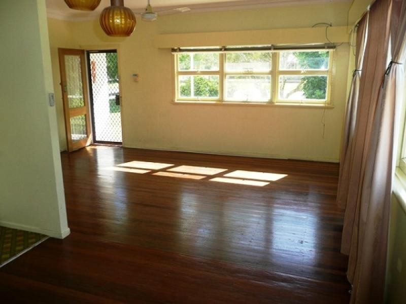 37 Davey Avenue, Grafton NSW 2460