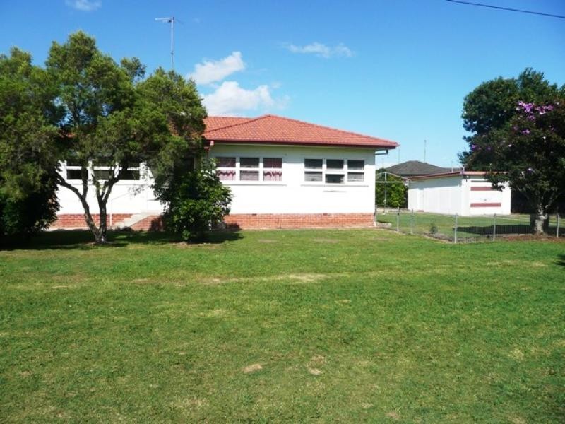 37 Davey Avenue, Grafton NSW 2460