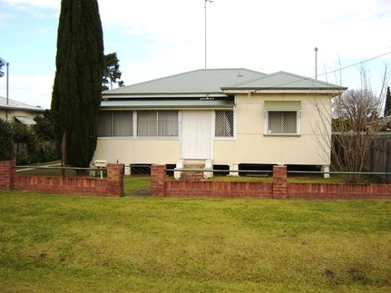 2 Howe Street, Grafton NSW 2460