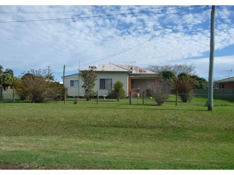 220 Carr Street, Grafton NSW 2460