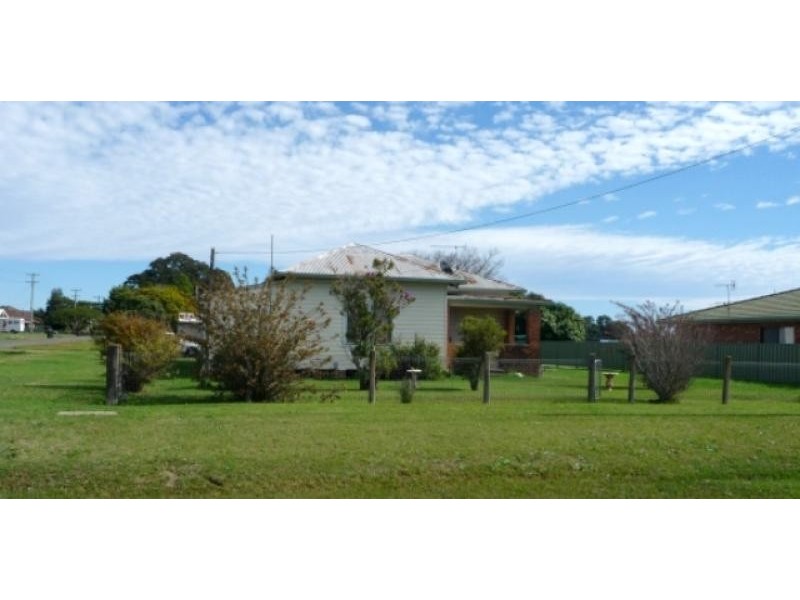 220 Carr Street, Grafton NSW 2460