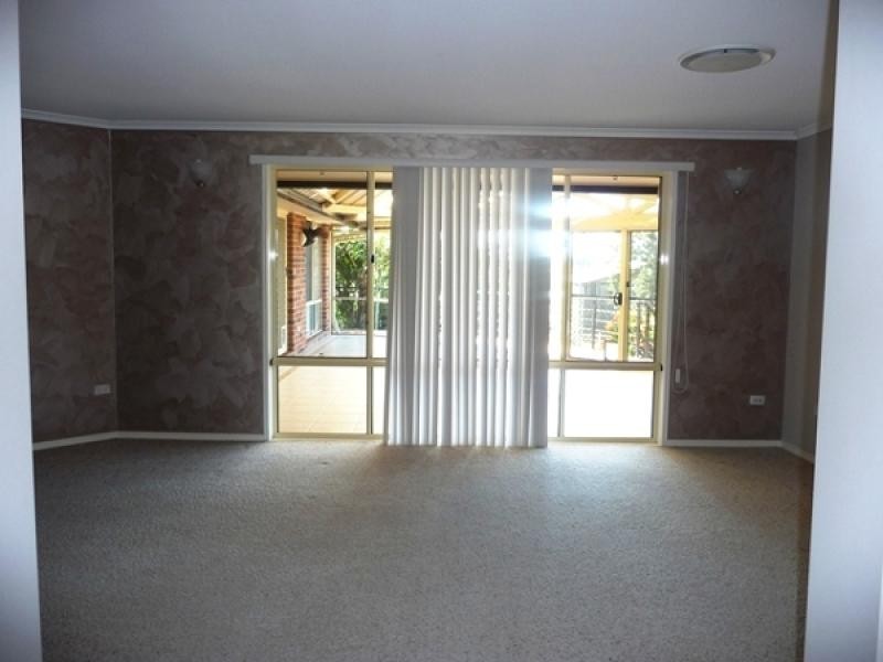 28 Martin Crescent, Junction Hill NSW 2460