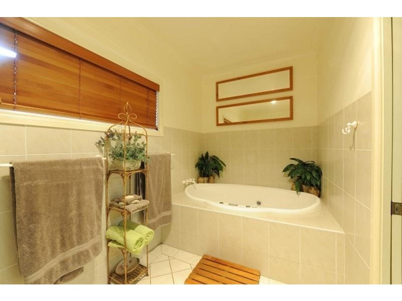10 Woodward Street, Grafton NSW 2460