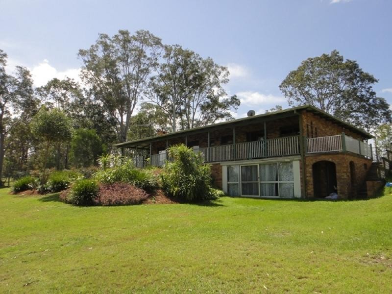 63 Clarence Way, Mountain View NSW 2460