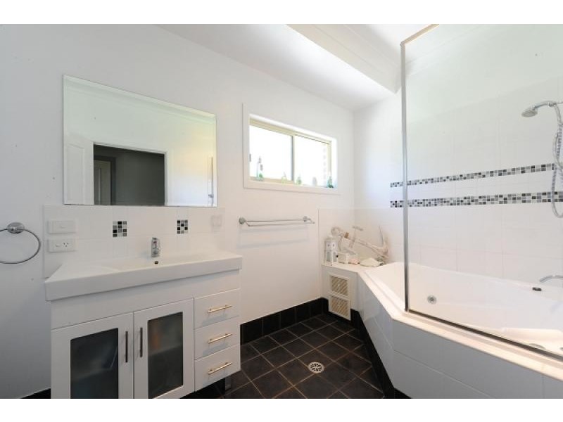 14 Bimble Avenue, South Grafton NSW 2460