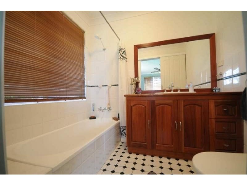 27 Fairway Drive, South Grafton NSW 2460