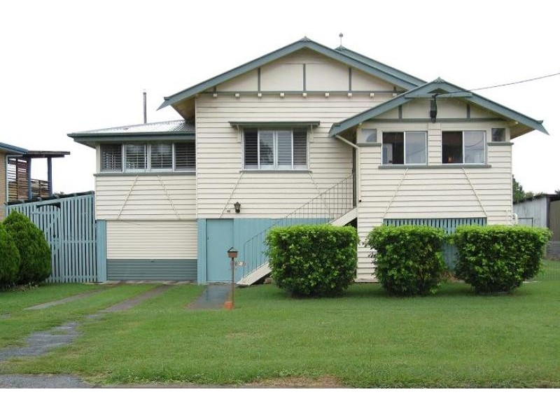 4 EDWARD STREET, Rosewood QLD 4340