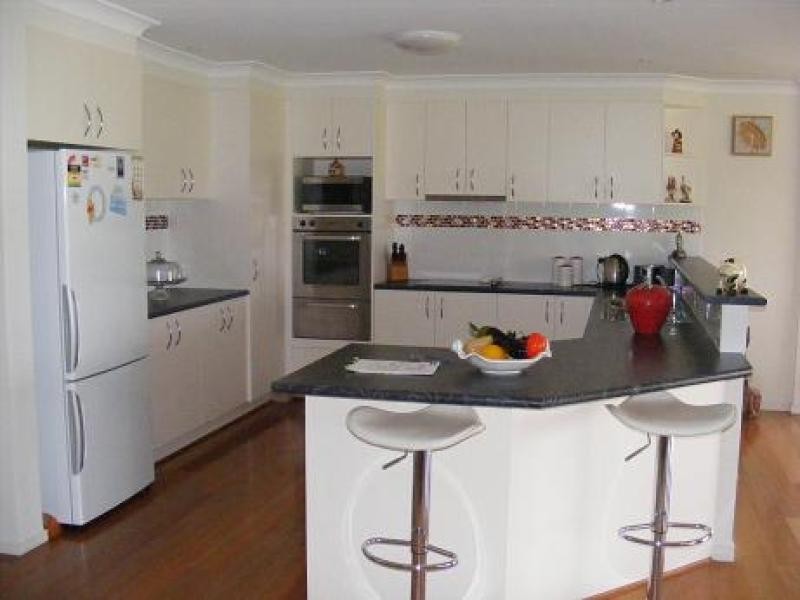 12 GLENCOE PLACE, Thagoona QLD 4306