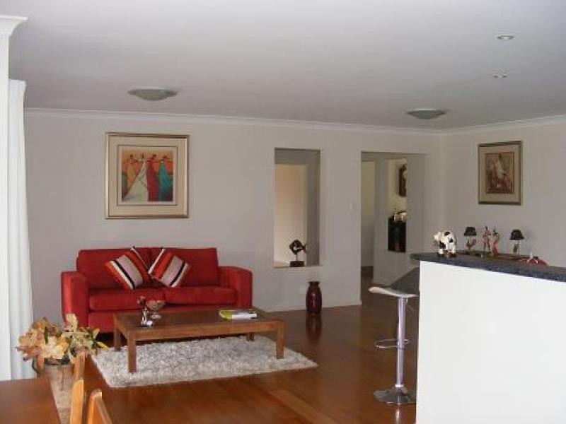 12 GLENCOE PLACE, Thagoona QLD 4306