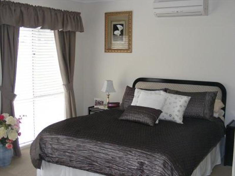 12 GLENCOE PLACE, Thagoona QLD 4306