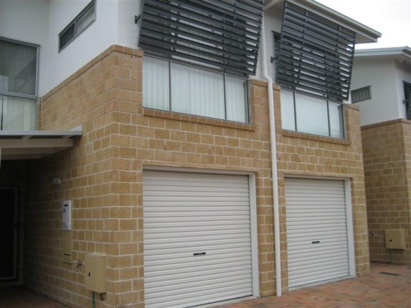 Unit 4/1 Anthony Street, Kingston QLD 4114