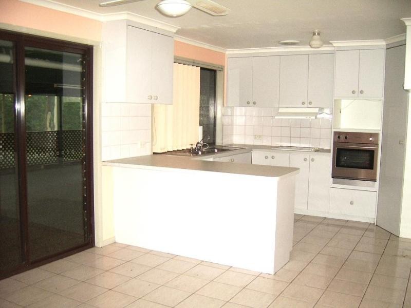 287 Gilmore Rd, Berrinba QLD 4117