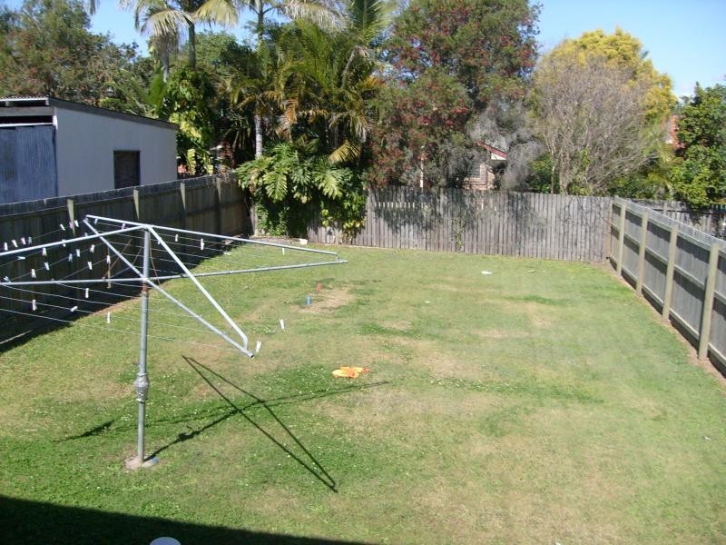 68 Dartmouth St, Coopers Plains QLD 4108