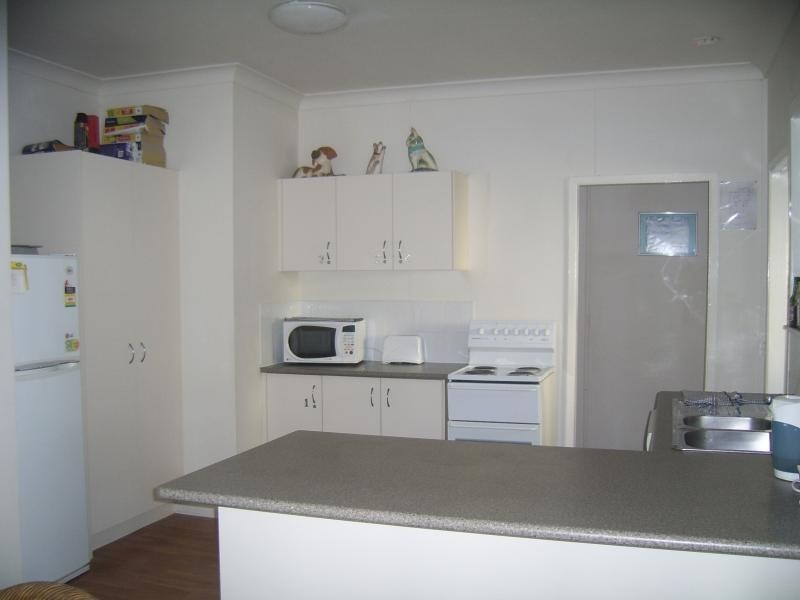 31 Keeling St, Coopers Plains QLD 4108