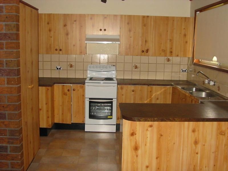 7 Jonquil St, Daisy Hill QLD 4127