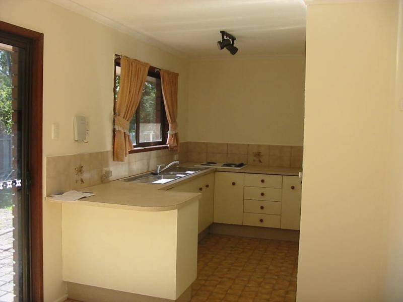 65 lobelia, Daisy Hill QLD 4127